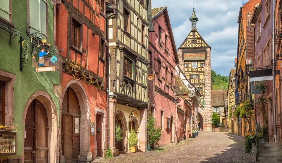 Luminous Apartment In Kehl Near Strasbourg, Conveniently Located Next To A Tram Stop With Direct Access To Strasbourg City Centre מראה חיצוני תמונה