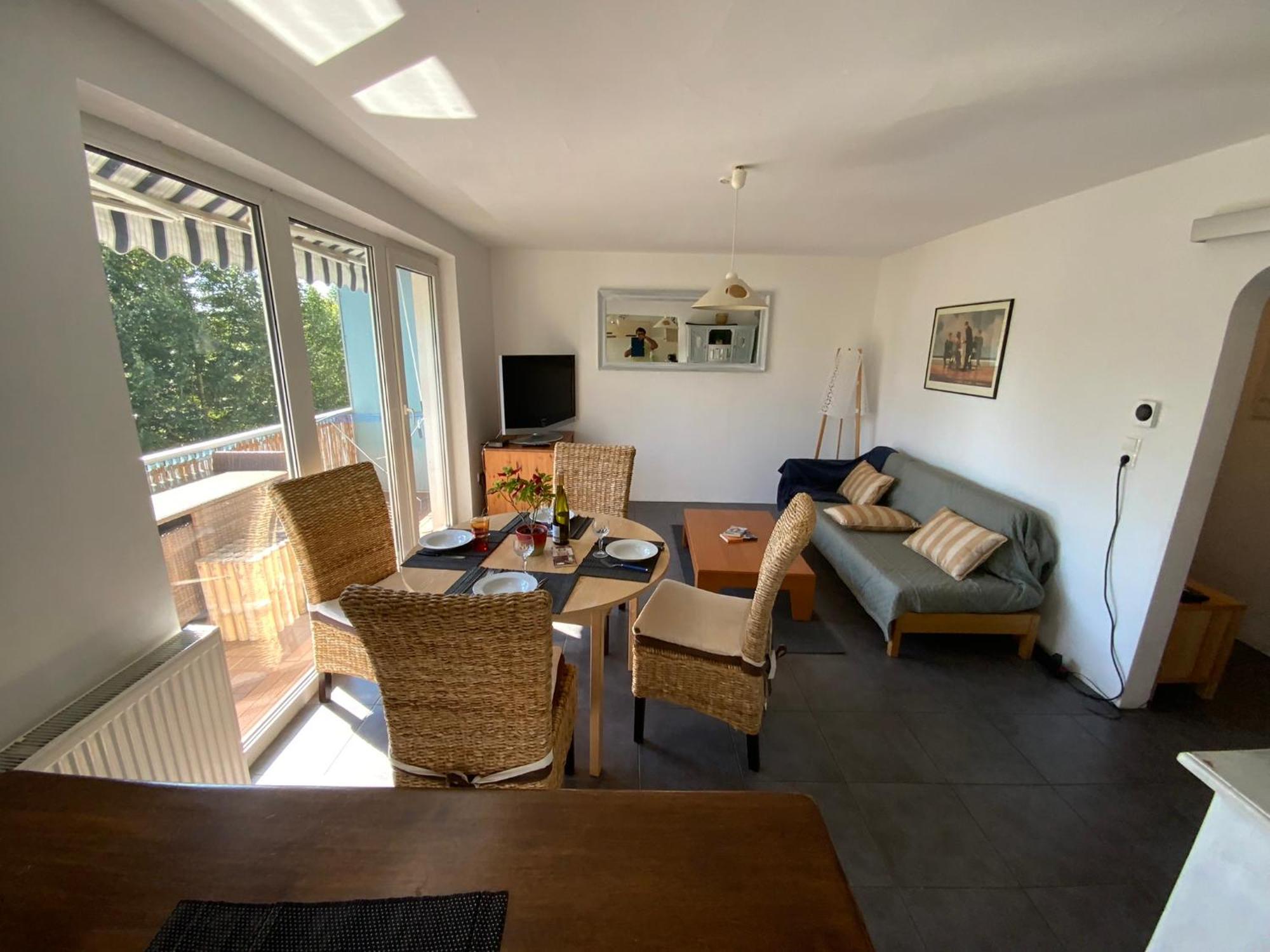 Luminous Apartment In Kehl Near Strasbourg, Conveniently Located Next To A Tram Stop With Direct Access To Strasbourg City Centre מראה חיצוני תמונה